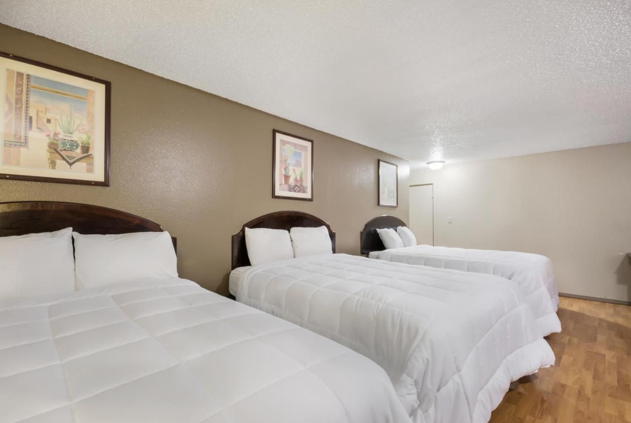 Americas Best Value Inn Woodward At 8Th St Exterior foto