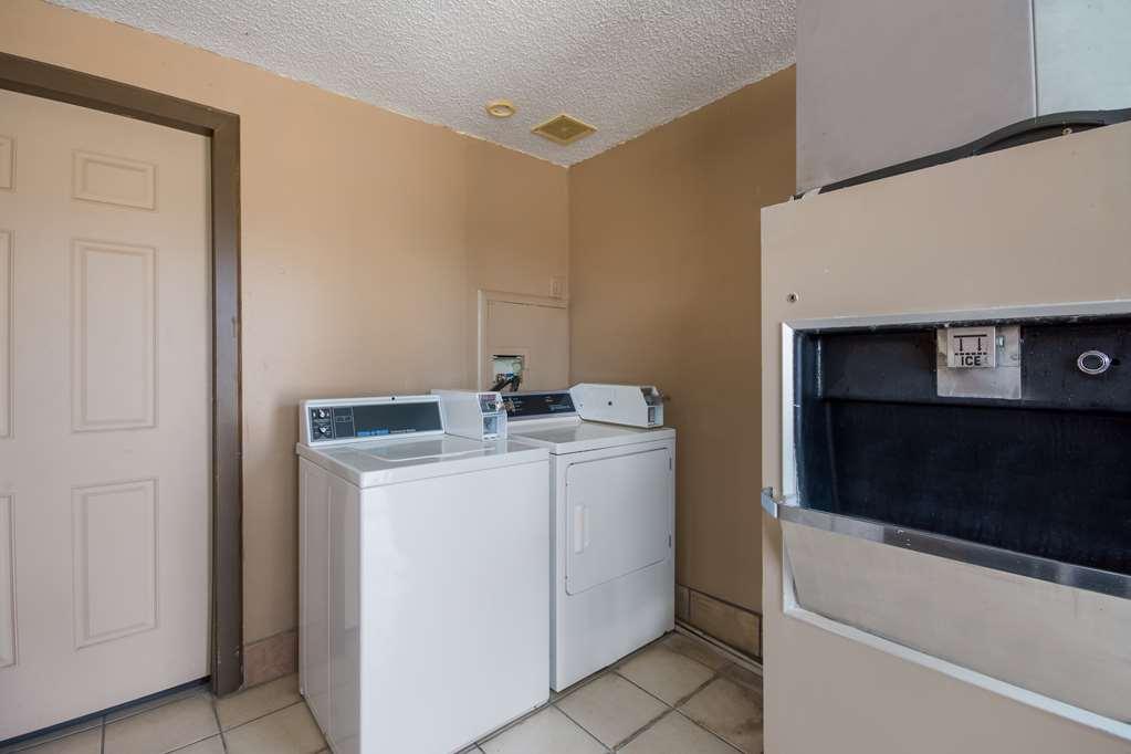 Americas Best Value Inn Woodward At 8Th St Facilidades foto